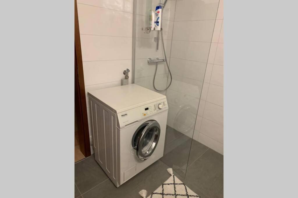 Ruhige Ferienwohnung Im Zentrum Von Kempten Exterior foto
